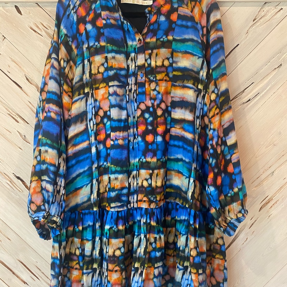 Marie Oliver current season dress